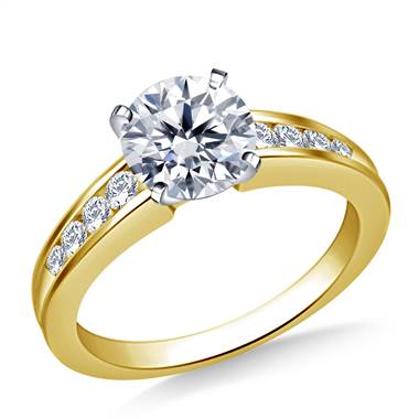 Channel Set Graduated Round Engagement Diamond Ring in 18K Yellow Gold (1/4 cttw)