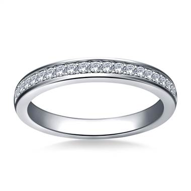 Classic Diamond Studded Band in 14K White Gold (1/4 cttw.)
