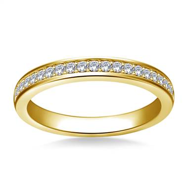 Classic Diamond Studded Band in 14K Yellow Gold  (1/4 cttw.)