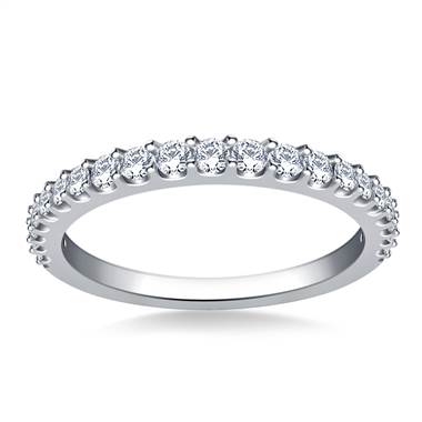 Common Prong Set Graduated Round Diamond Band in 18K White Gold (1/2 cttw.)