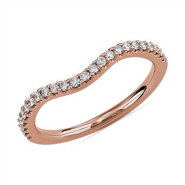 Curved Diamond Wedding Ring in 14k Rose Gold (1/5 ct. tw.)