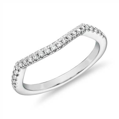 Curved Twist Halo Diamond Wedding Ring in 14k White Gold (1/8 ct. tw.)