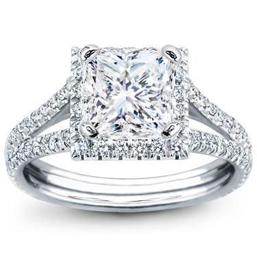 French Cut Engagement Setting for Square Diamond