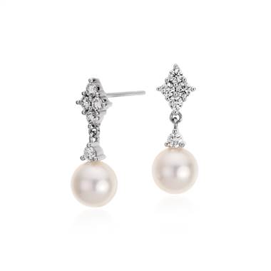 June Birthstone: Pearl