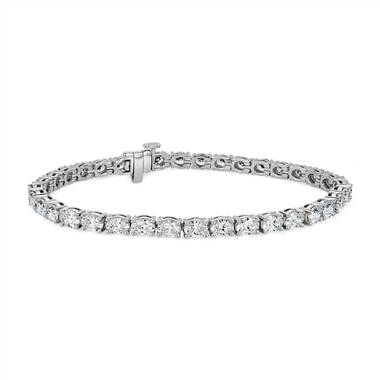 "Oval Diamond Fashion Bracelet in 14k White Gold (8 ct. tw.)"