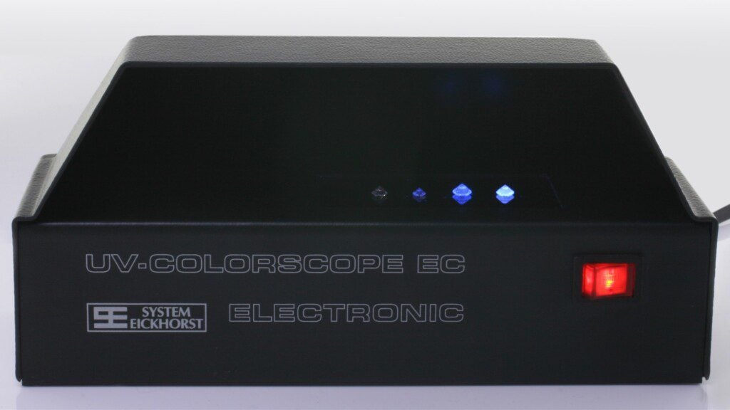 Fluorescence UV box