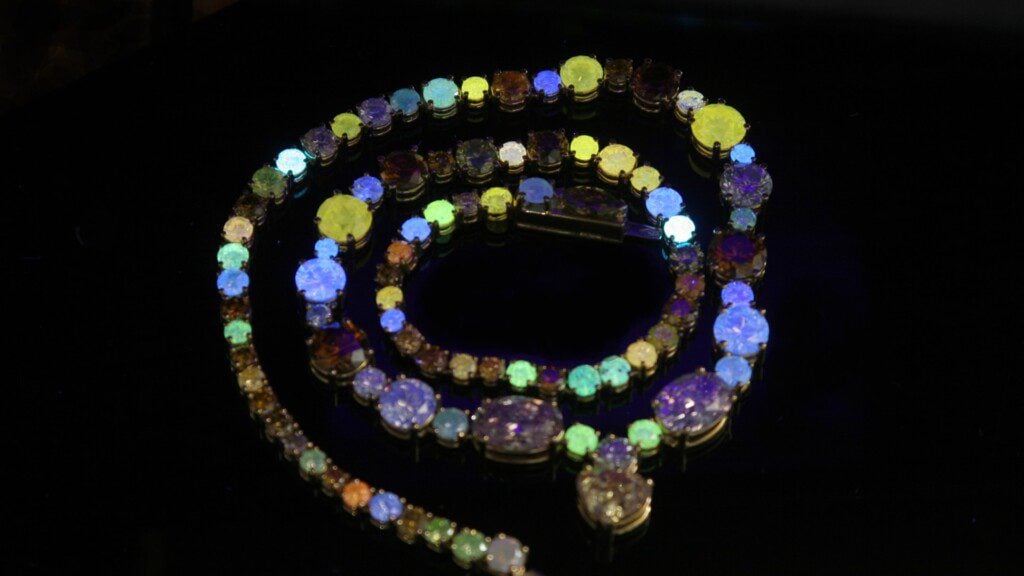 Fluorescent diamond necklace