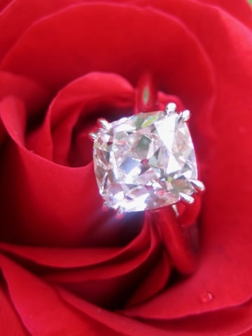Antiquecushionseeker originally posted this stunning OMB engagement ring on the Show Me the Bling Forum at PriceScope! What a delicious piece of eye candy this diamond engagement ring is! While and Old Mine Brilliant Cut is a Cushion, not all Cushion cuts are Old Mine Brilliants!