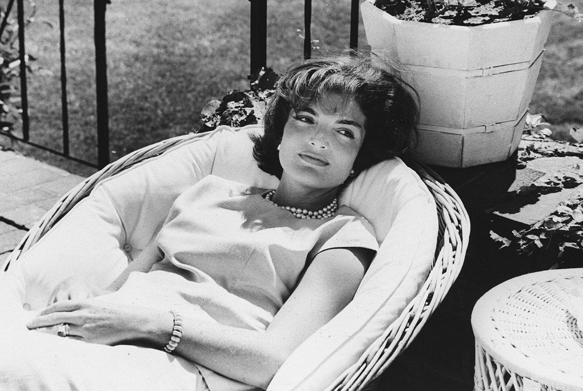 July Style Icon: Jacqueline Kennedy Onassis