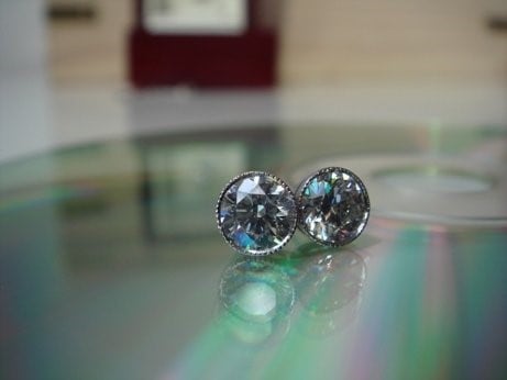 Bezel milgrain Diamond stud earrings