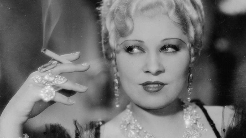 Mae West in She Done Him Wrong 1933 Paramount Pictures