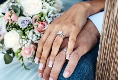 engagement ring vs wedding ring - wedding set