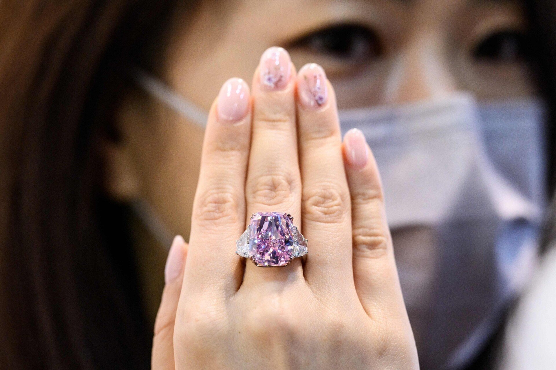 The Sakura Diamond – 15.81-carat fancy vivid purple-pink diamond.