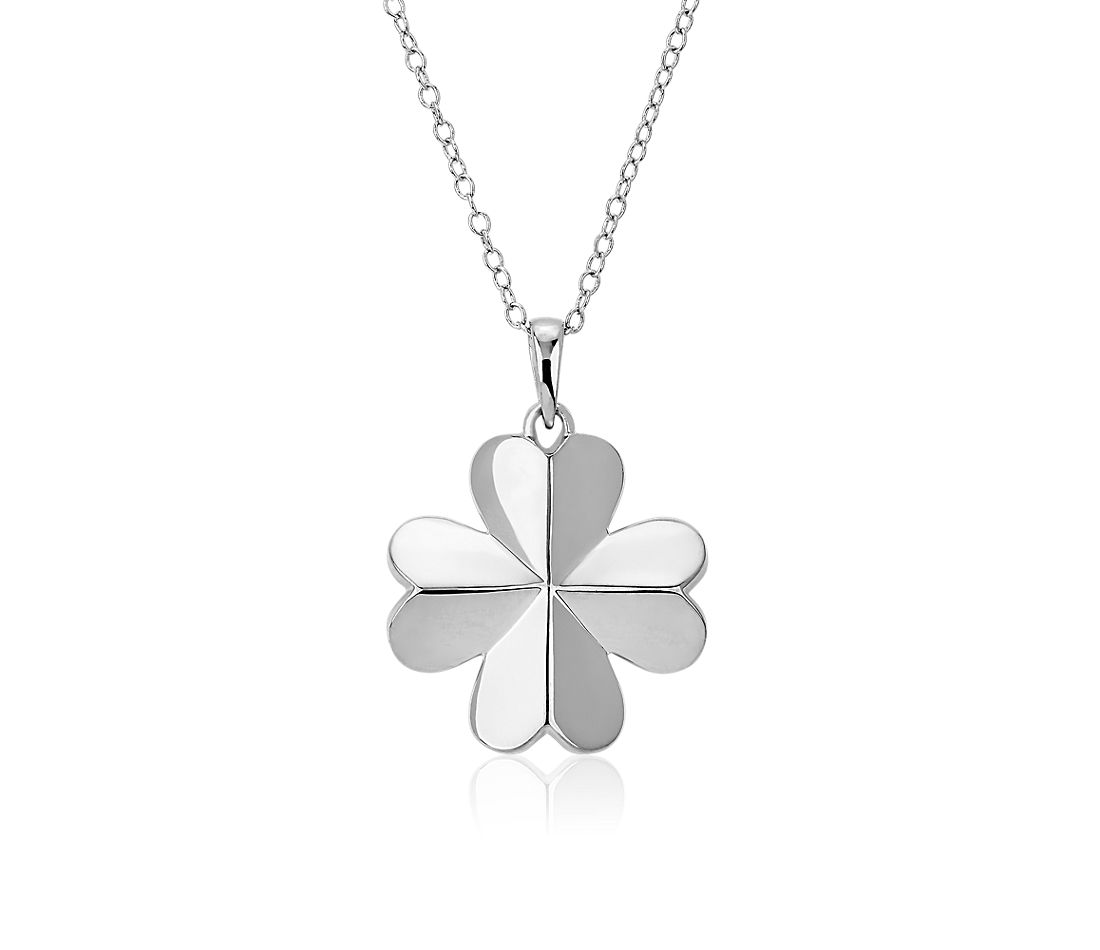 18" Four Leaf Clover Pendant in Sterling Silver.