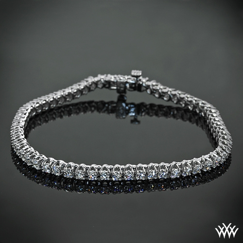 4.20ctw 14k White Gold "X-Prong" Diamond Tennis Bracelet.