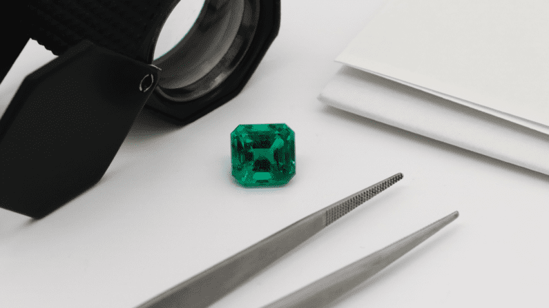 May Birthstone Jewelry 2022 - Emerald