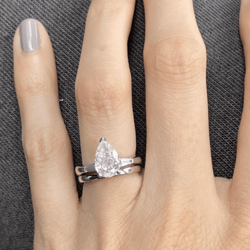 Pear shaped diamond ring.