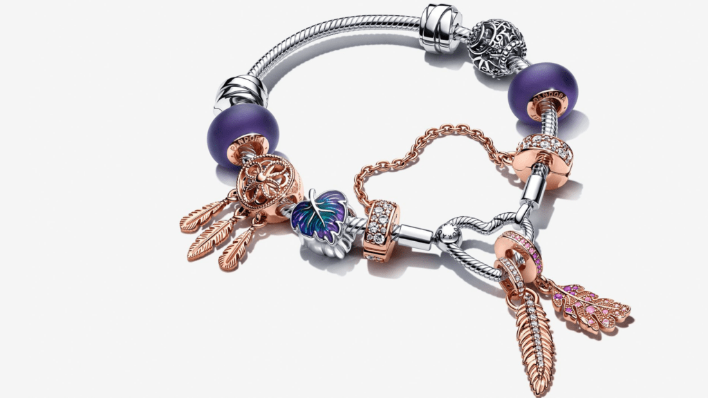 Gifting-Ideas-Pandora-Bracelets-1024x576.png