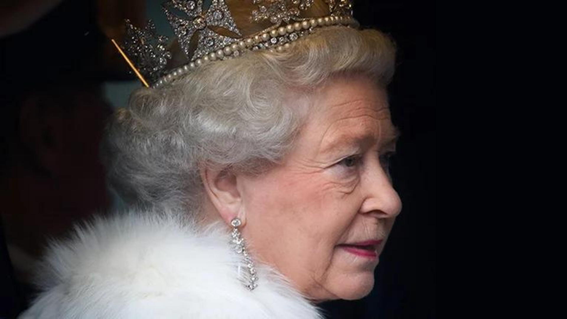 Queen Elizabeth II - Favorite Jewelry