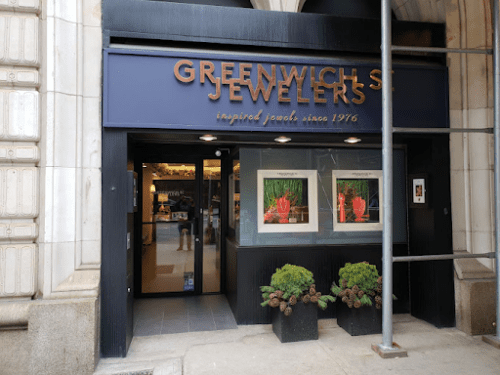 Greenwich St Jewelers tucked away and hidden storefront