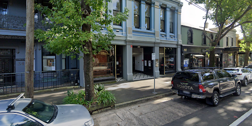 A Google streetview of the exterior of Anne Schofield Antique's in Sydney, Australia