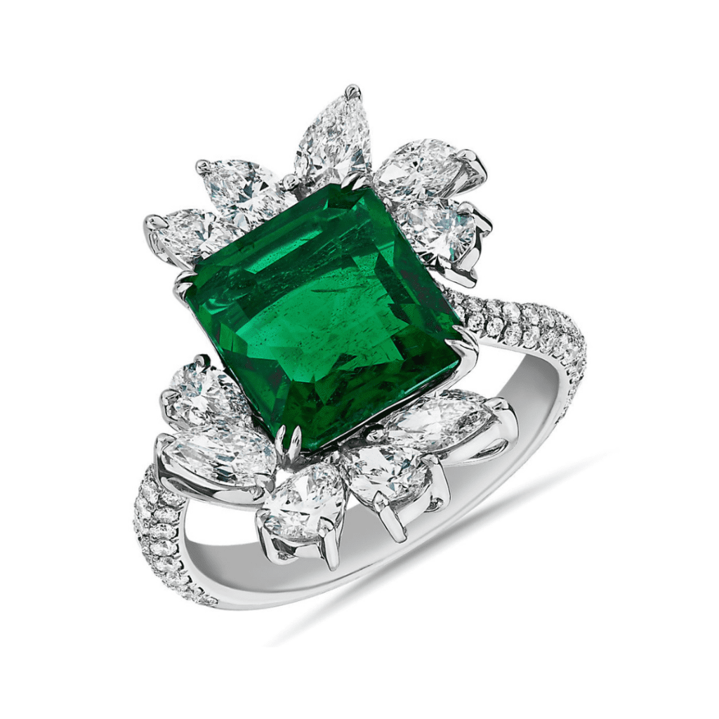 Emerald and Diamond Ring in 18k White Gold