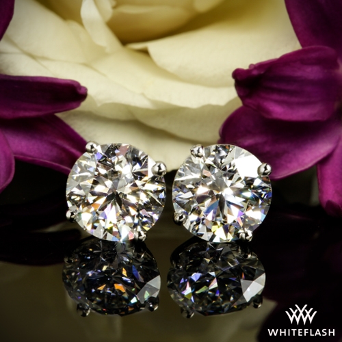 3 Prong Martini Diamond Earrings | 7518