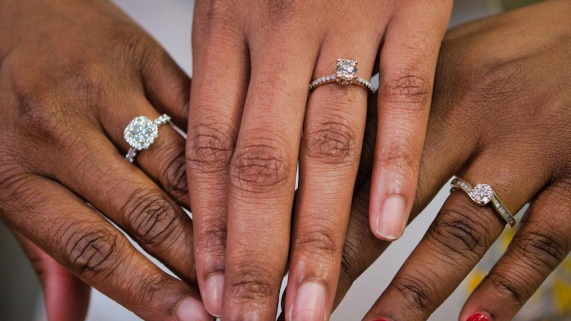 Engagement Rings Under $5000: Stunning Options That Won't Break the Bank