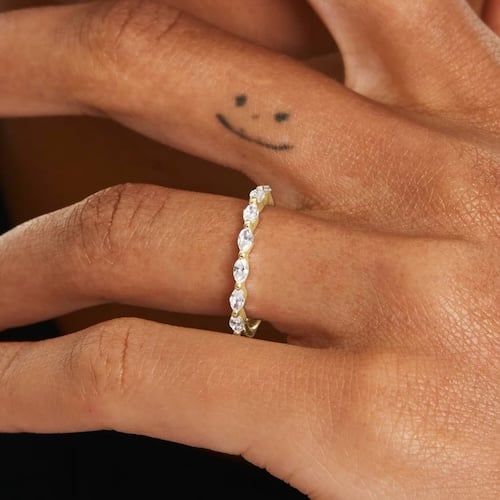 Shared Prong Wedding Ring With Marquise Cut Diamonds In 14K Yellow Gold